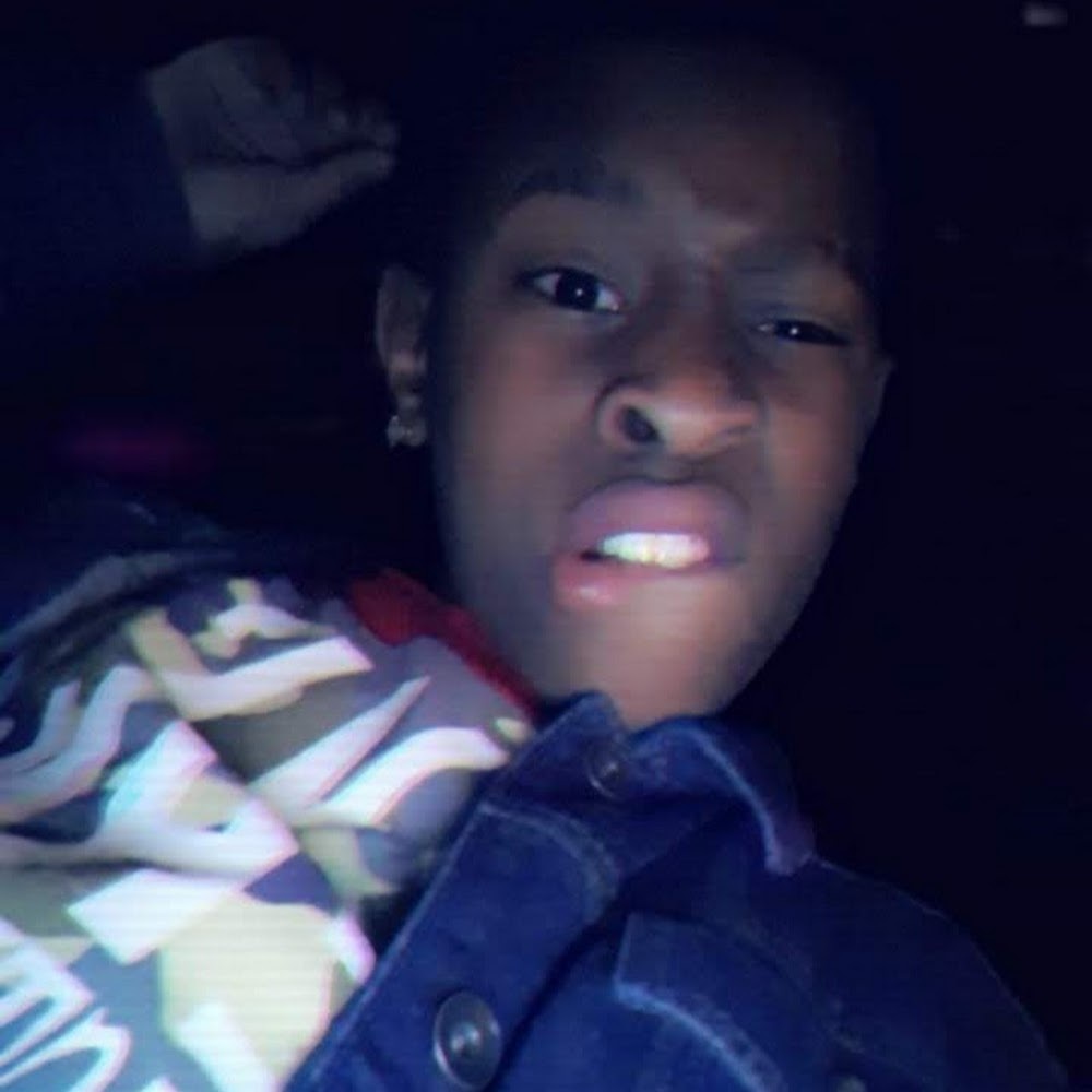 Meet your Posher, Zax